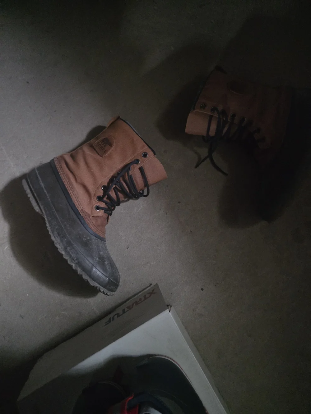Six Pairs Of Men's Winter Boots. Size 14. All Insulated Or Waterproof.